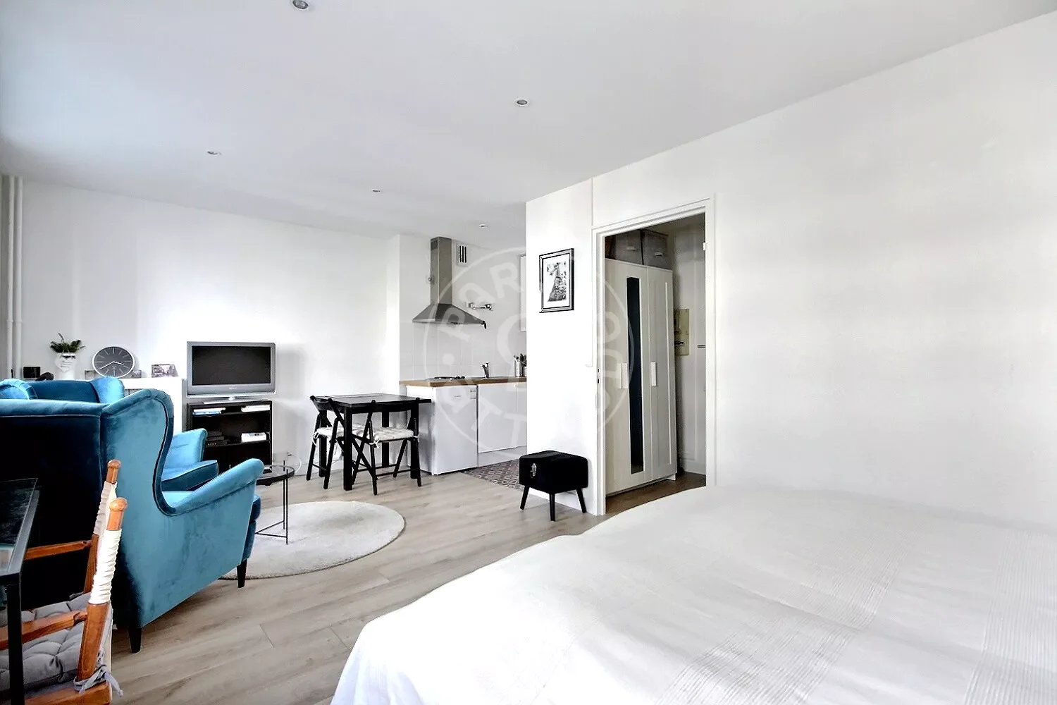Appartement Rue du Guesclin à Paris