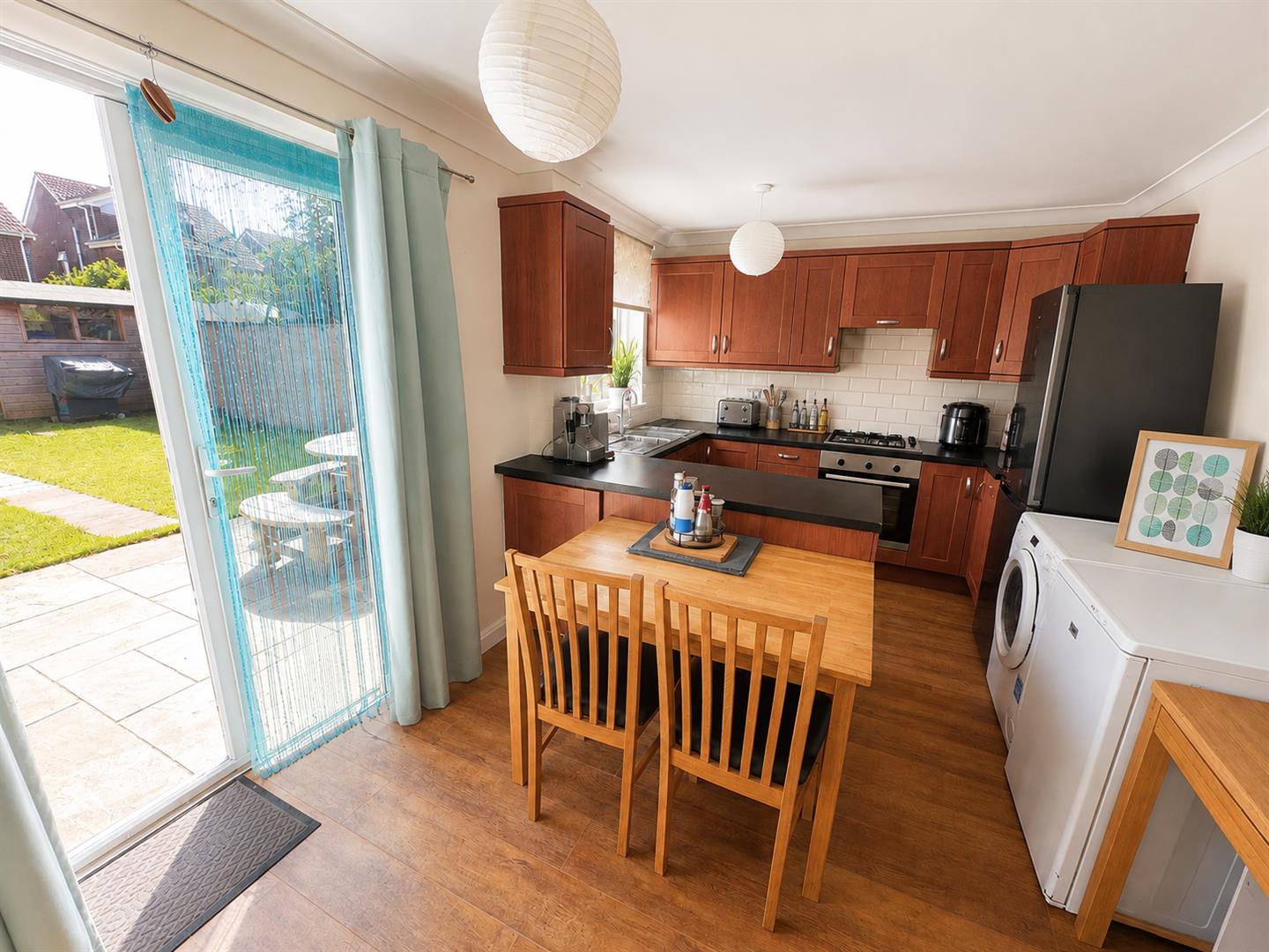 House Esmonde Close in Lee-on-the-Solent
