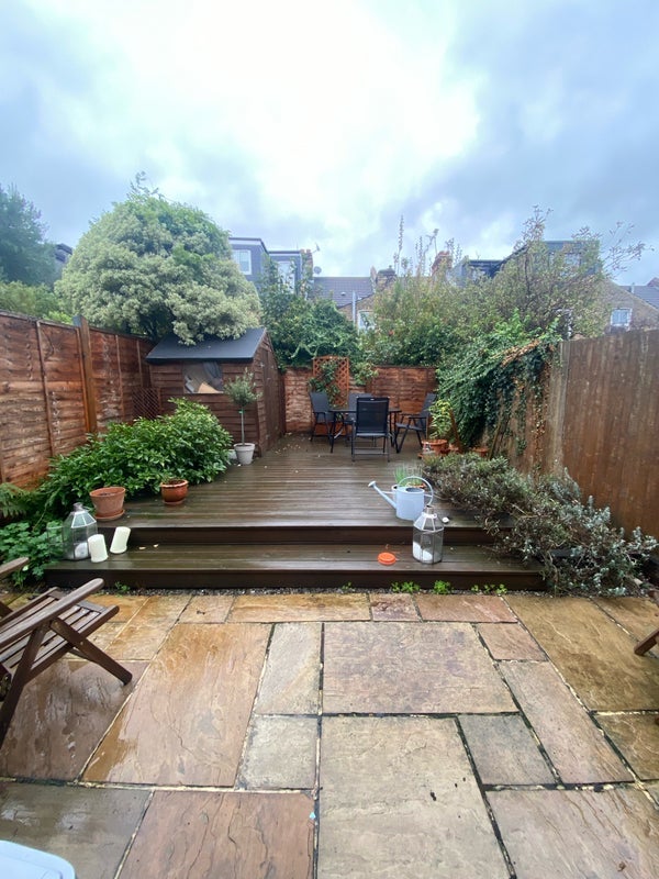 Room Elthruda Road in Greater London