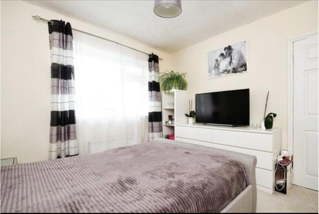 House Nottingham Court in Greater London
