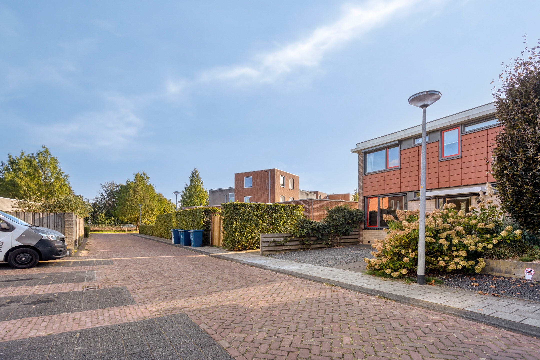Hoekwoning te koop: Leeuwebekstraat 1, Barneveld
