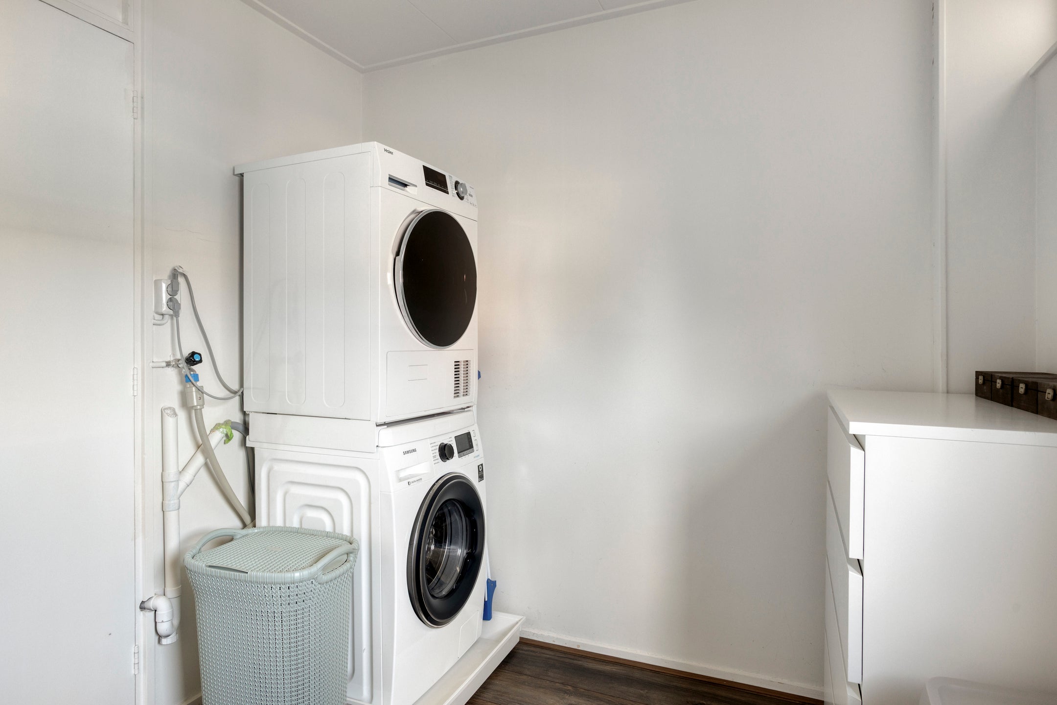Hoekwoning te koop: Leeuwebekstraat 1, Barneveld