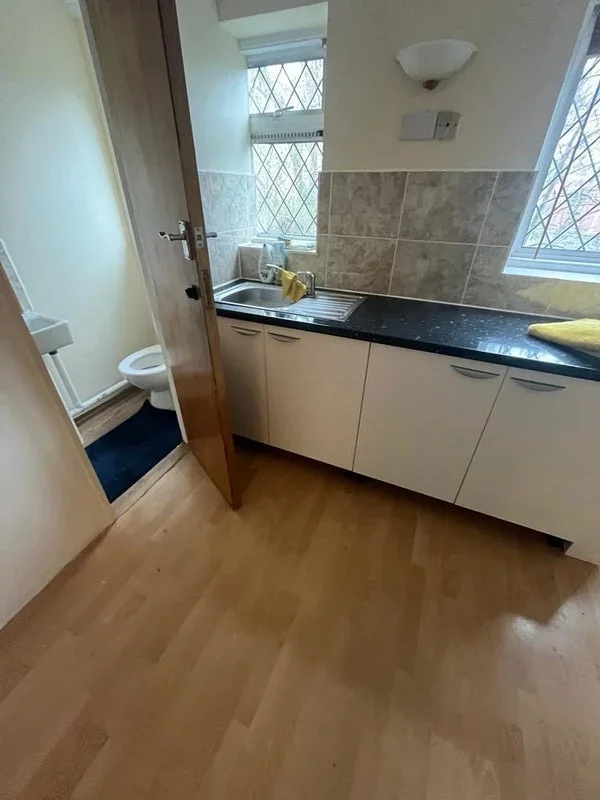 Room Girdwood Road in Greater London