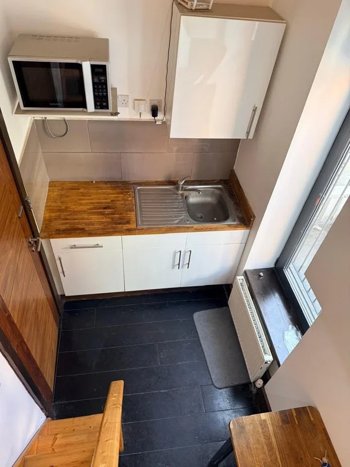Flat Edgware Road in Greater London