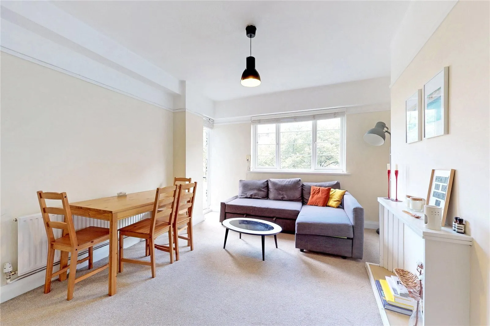 Flat West End Lane in Greater London