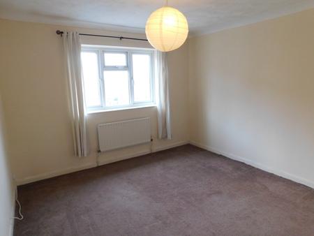 Flat Marine Parade in Borough of Swale