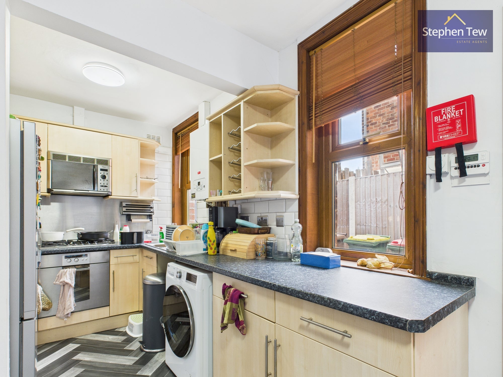 Flat Waterloo Road in Preston