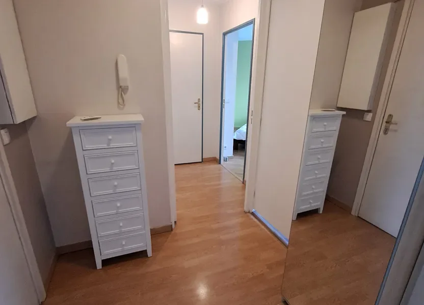 Flat Allée des Aquarelles in Noisy-le-Grand