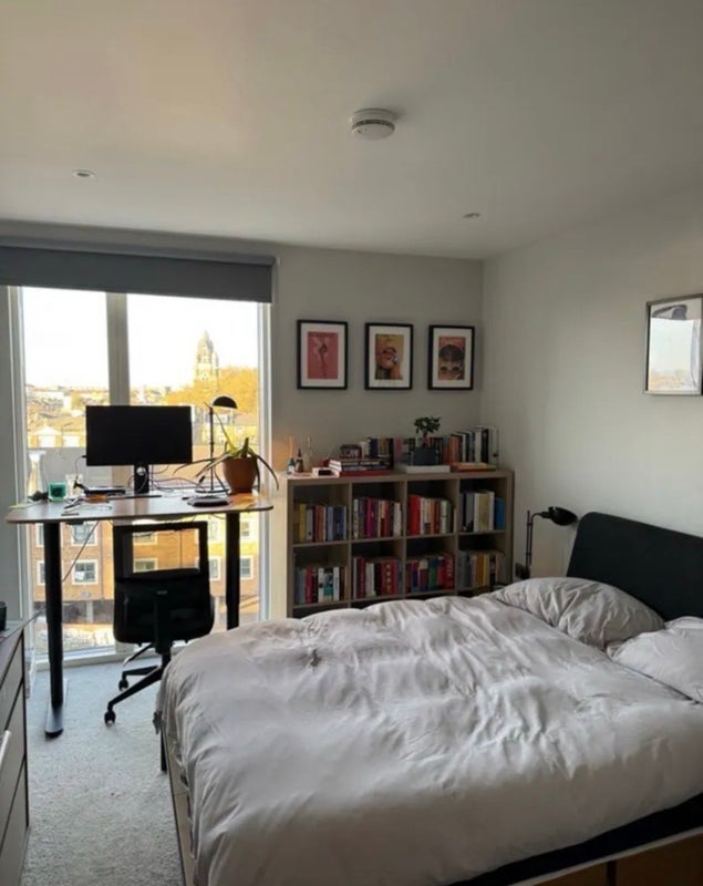 Room Tyssen Street in Greater London