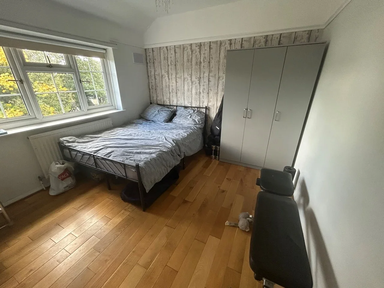 Room Buckingham Drive in Tylers Green