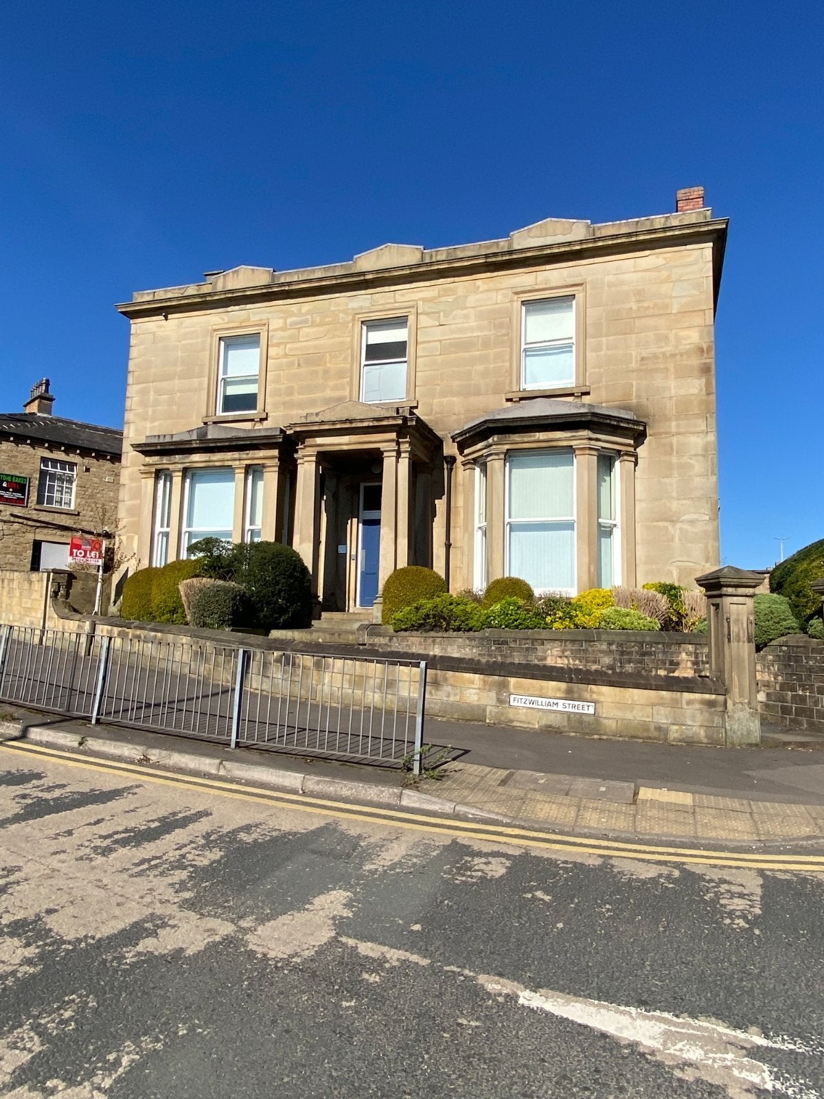 Flat Fitzwilliam Street in Kirklees