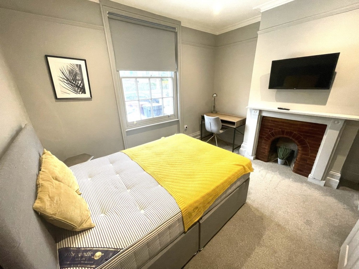 Room London Road in Reading