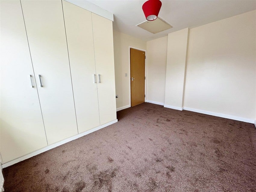 Flat The Maltings in Selby