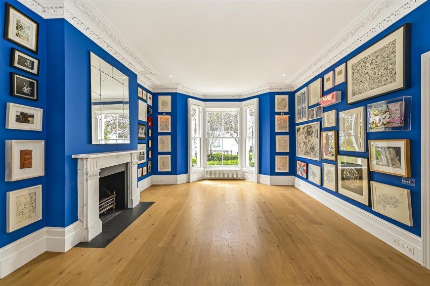 House Fernshaw Road in Greater London