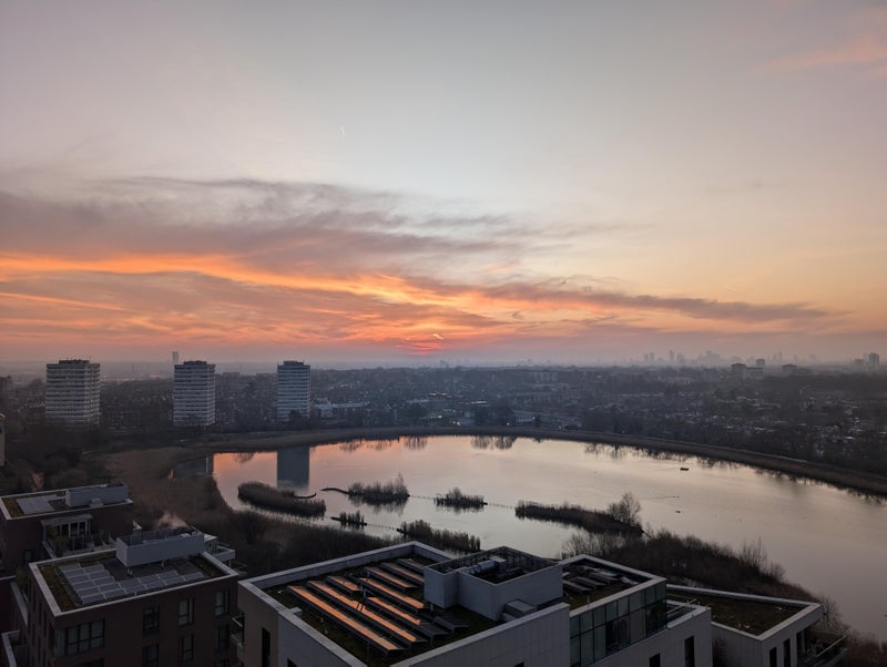 Room Devan Grove in Greater London