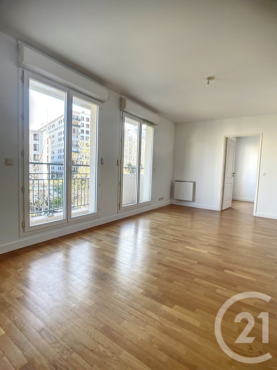 Flat Rue Maurice Champeau in Issy-les-Moulineaux