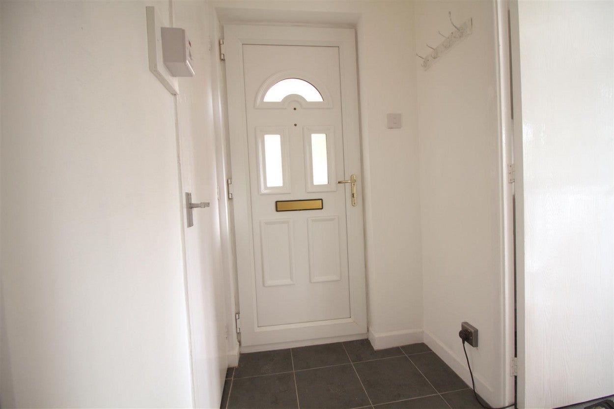 Flat Thornley Lane South in Stockport