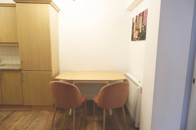 Room Dickinson Street in Manchester