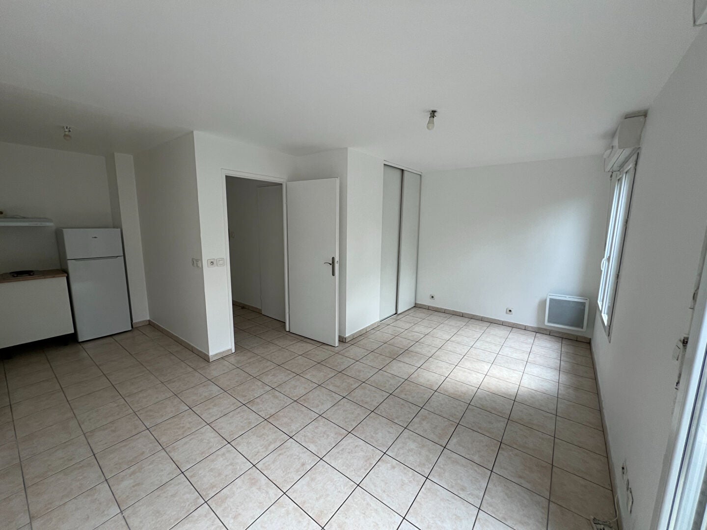 Flat Avenue du Maréchal Leclerc in Neuilly-sur-Marne