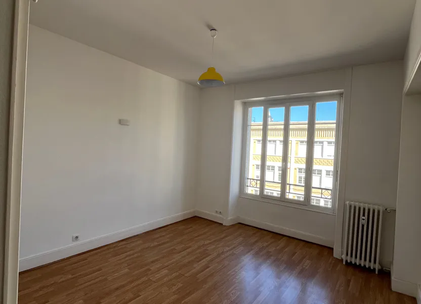 Flat Rue Édouard Vaillant in Limoges