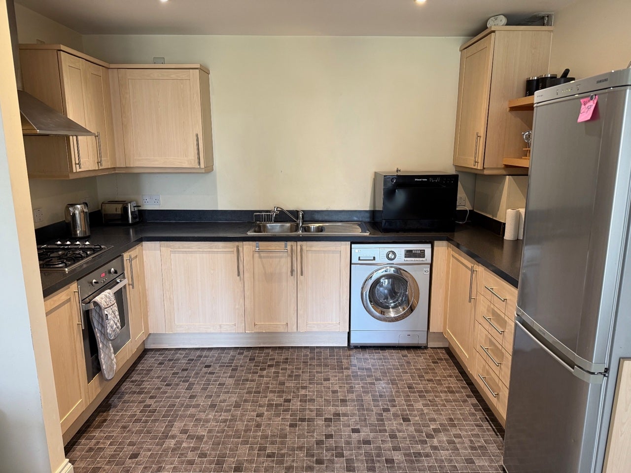 Flat Norman Road in Greater London