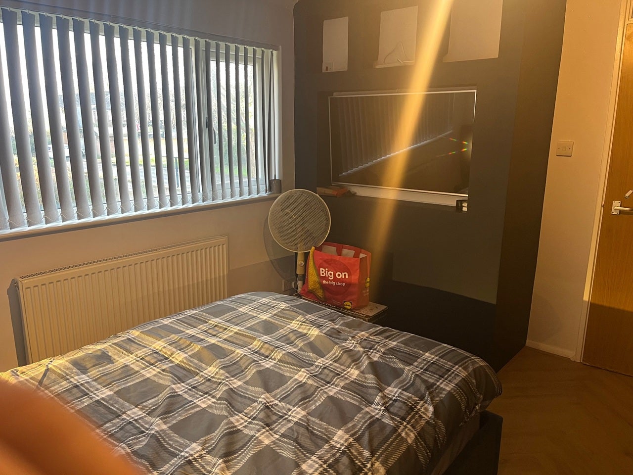 Room Woolley Road in Maidstone