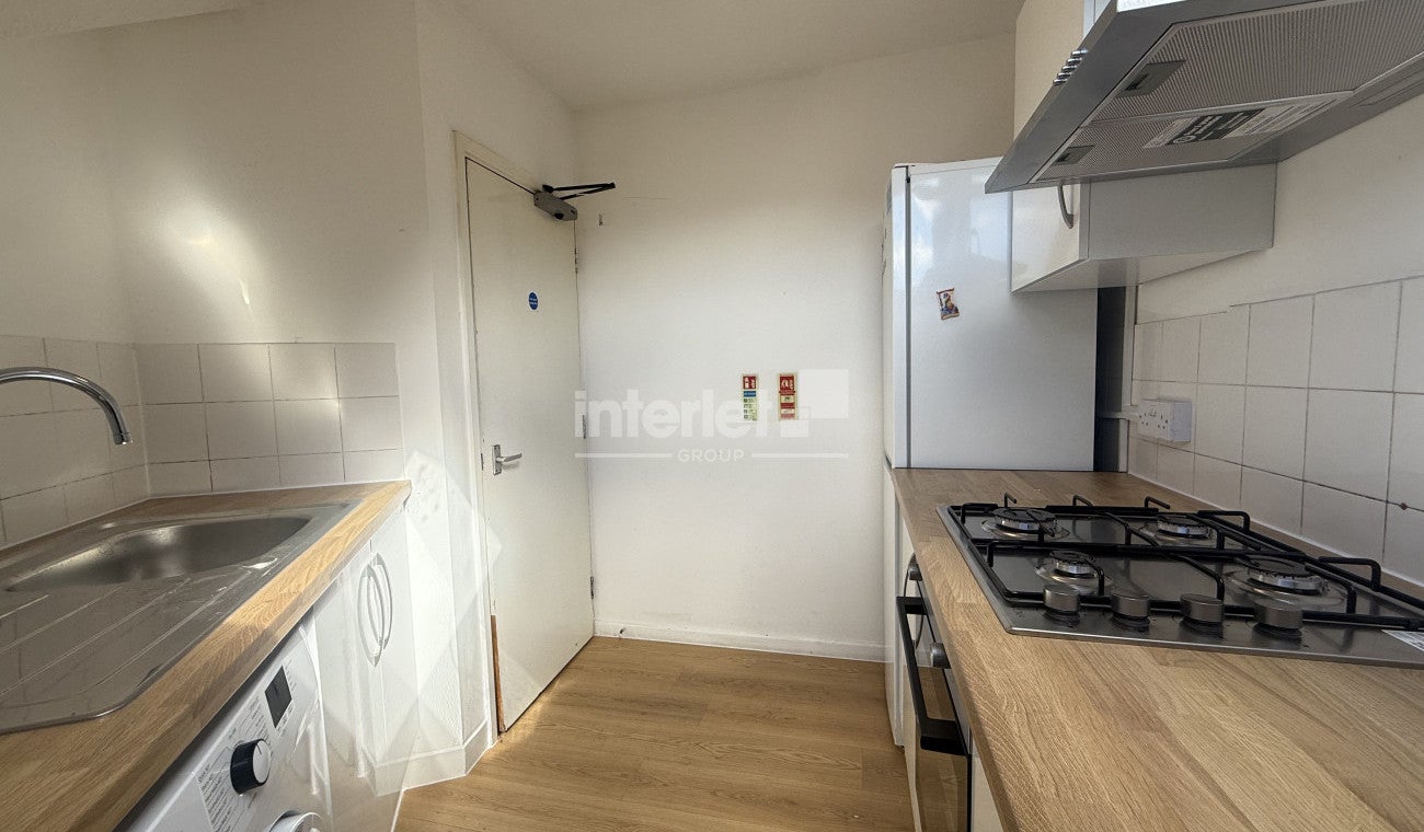 Flat Llantwit Street in Cardiff