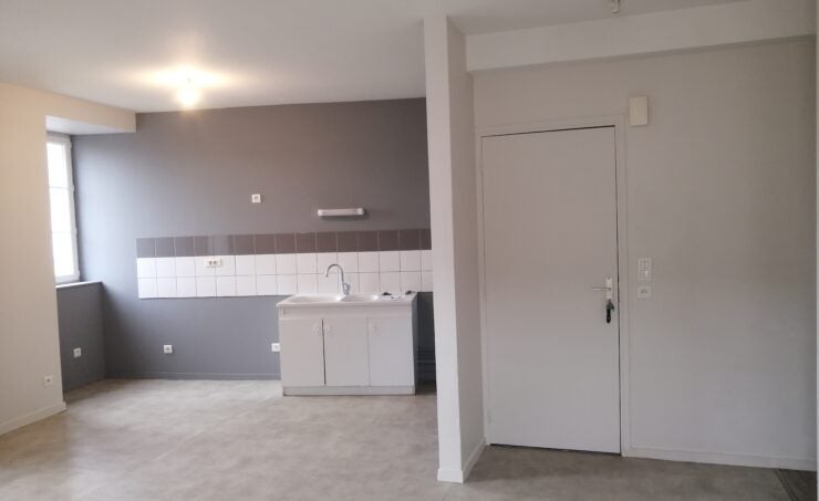 Appartement Route d'Ambert à Sugères