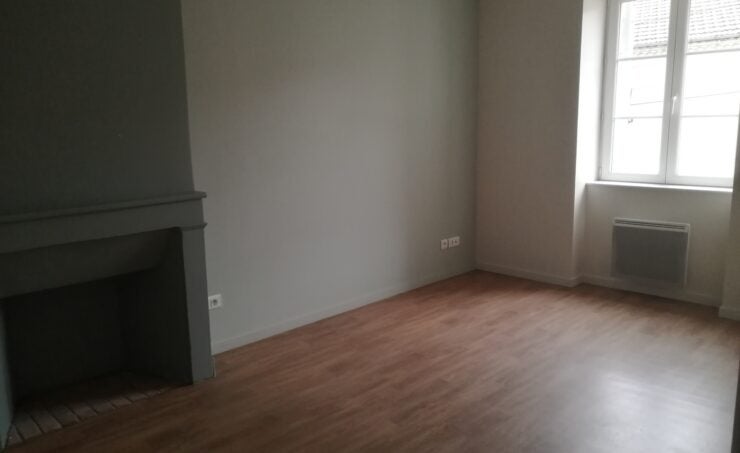 Appartement Route d'Ambert à Sugères