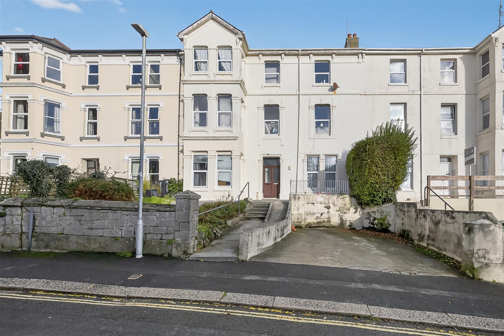 Flat College Avenue in Plymouth
