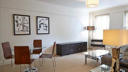 Flat Fulham Road in Greater London