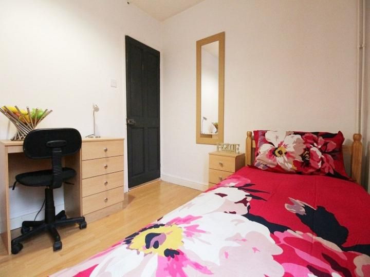 Room Spencer Street in Lincoln