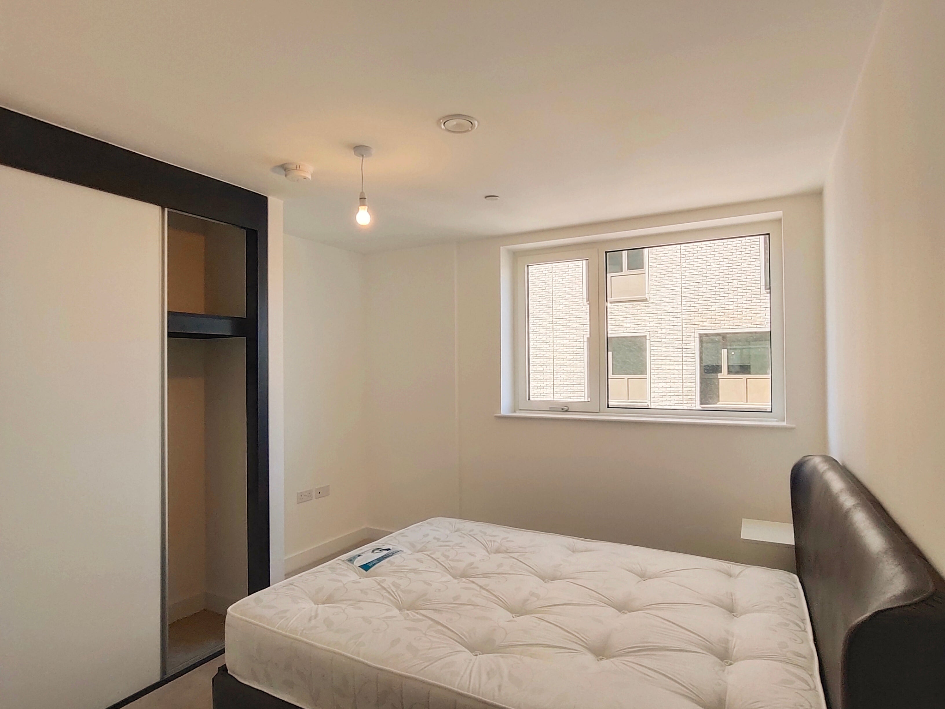 Flat Naval Row in Greater London