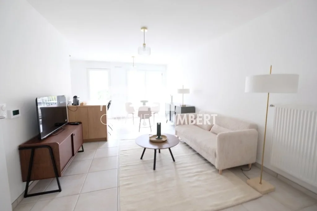 Flat Rue Ampère in Saint-Priest-en-Jarez