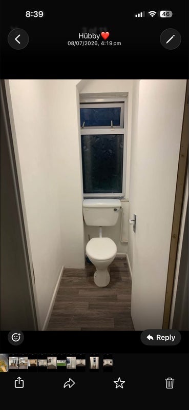 Room Waunscil Avenue in Bridgend