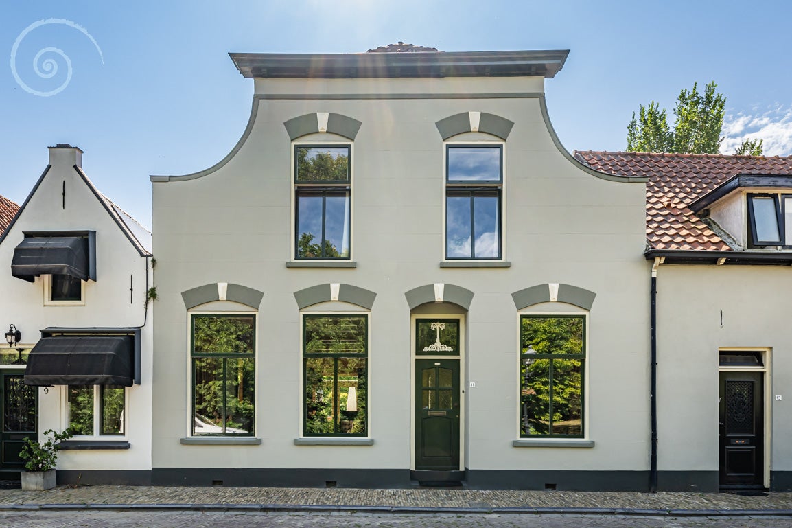 Huis Ring 11 in Dirksland