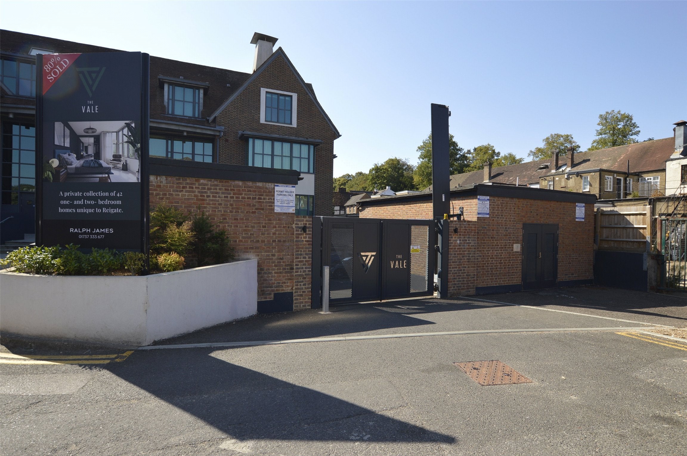 Flat Roebuck Close in Reigate and Banstead