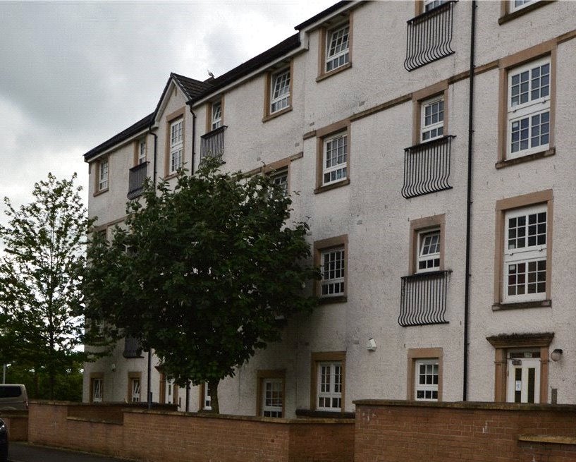 Flat Parklands Oval in Glasgow