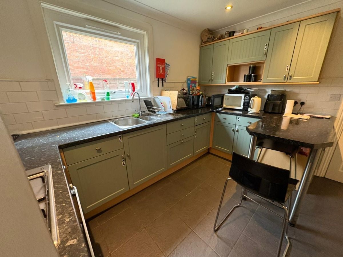 Room King's Road in Fenland District