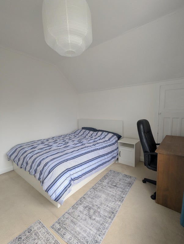 Room Broad Walk in Greater London