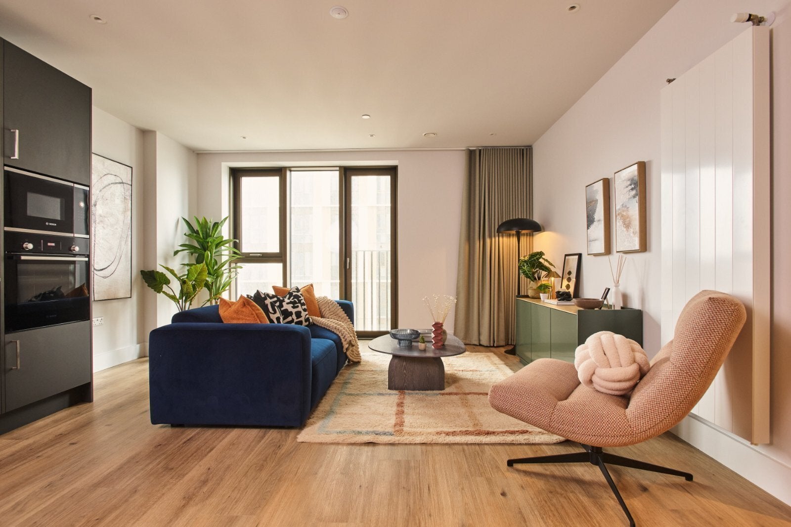 Flat Charter Street in Greater London