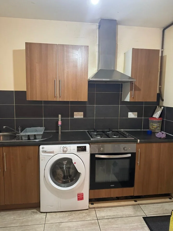 Room Rutland Road in Greater London