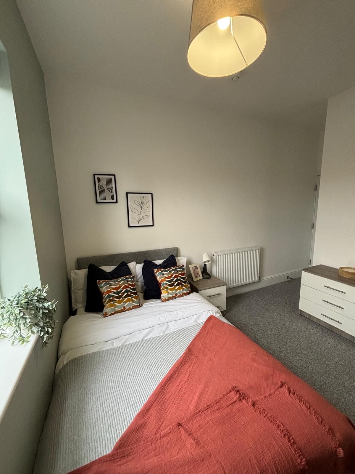Room Craithie Road in Doncaster