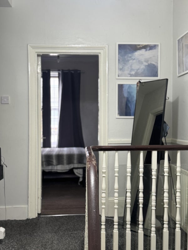Room Sebert Road in Greater London