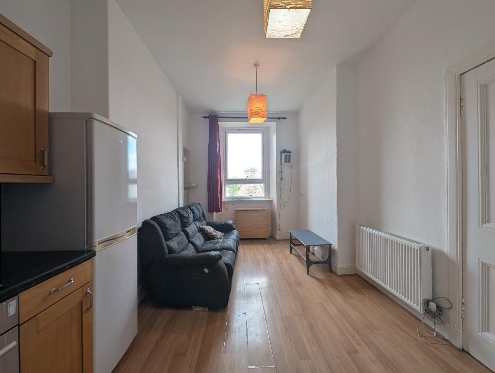 Flat New Mart Road in City of Edinburgh