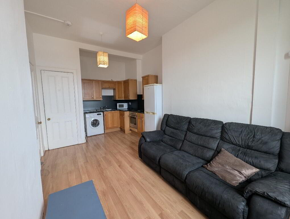 Flat New Mart Road in City of Edinburgh