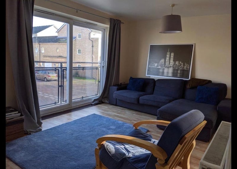 Room Miles Drive in Greater London