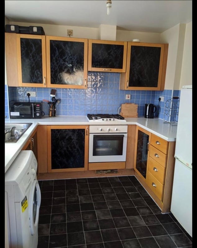 Room Miles Drive in Greater London