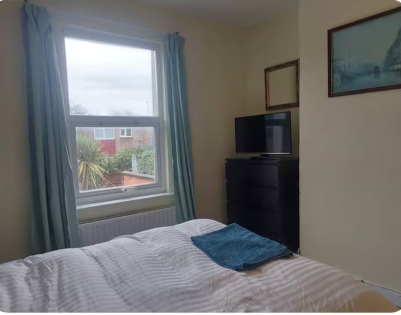 Room Greenbank Road in Bristol