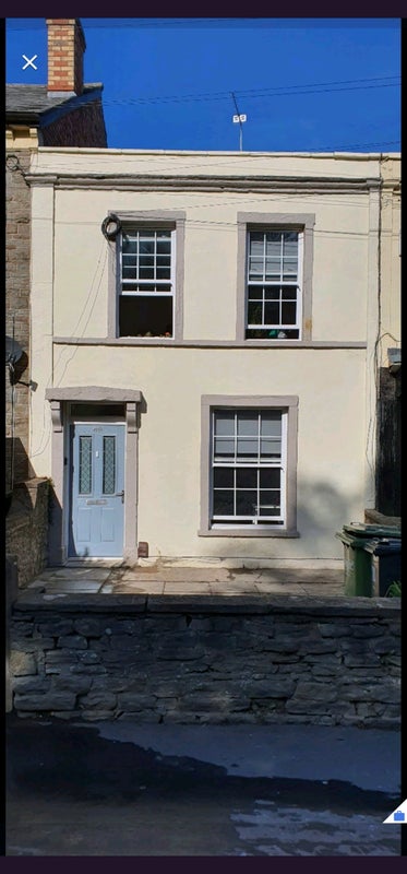 Room High Street in Kingswood